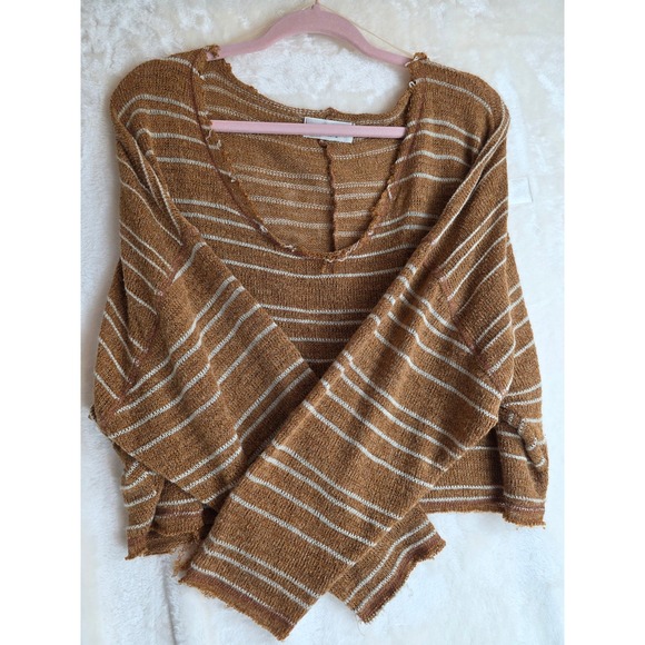 SAINTS & HEARTS Womens Striped V Neck Cropped Sweater Size M - Picture 3 of 6